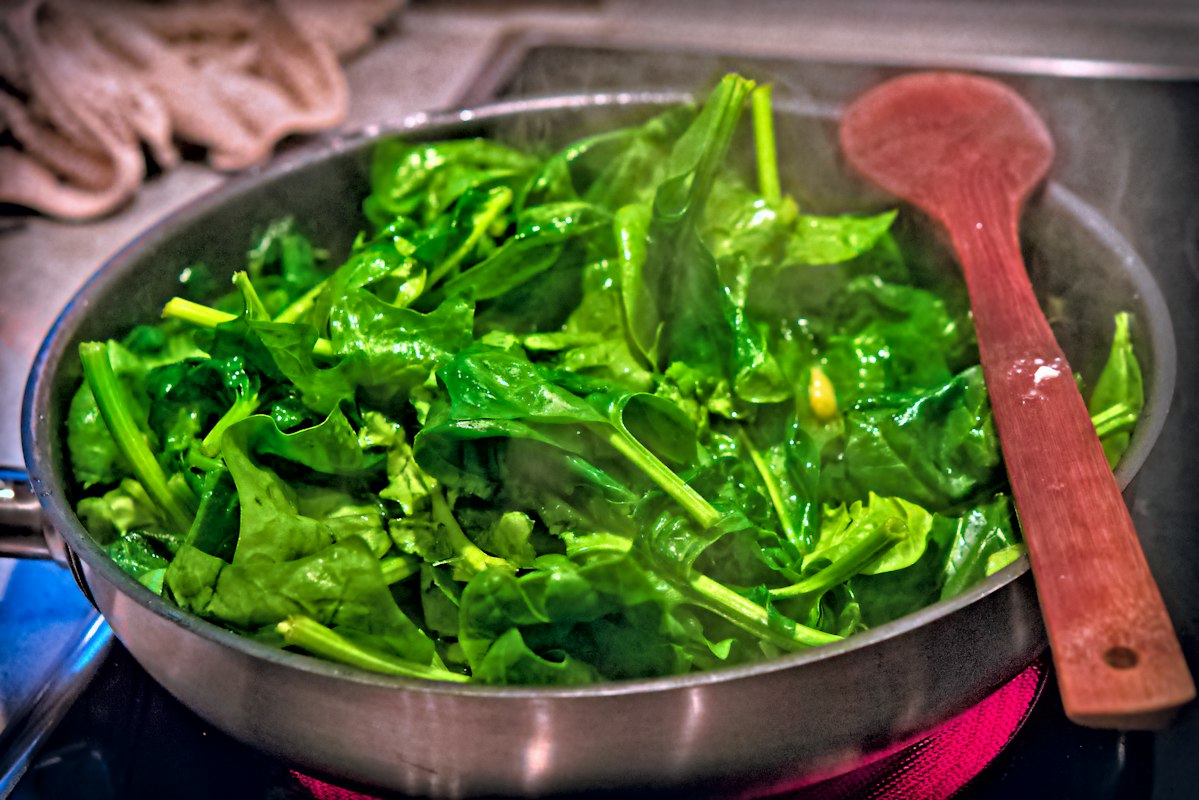 Magnesium rich dark chocolate and greens